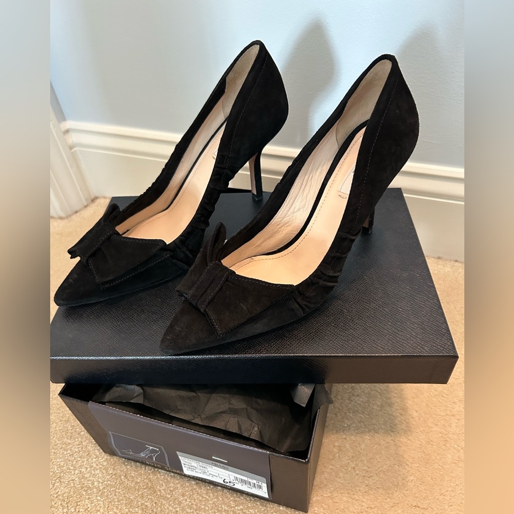 Prada Black Suede Pointed Toe Heels with Bow